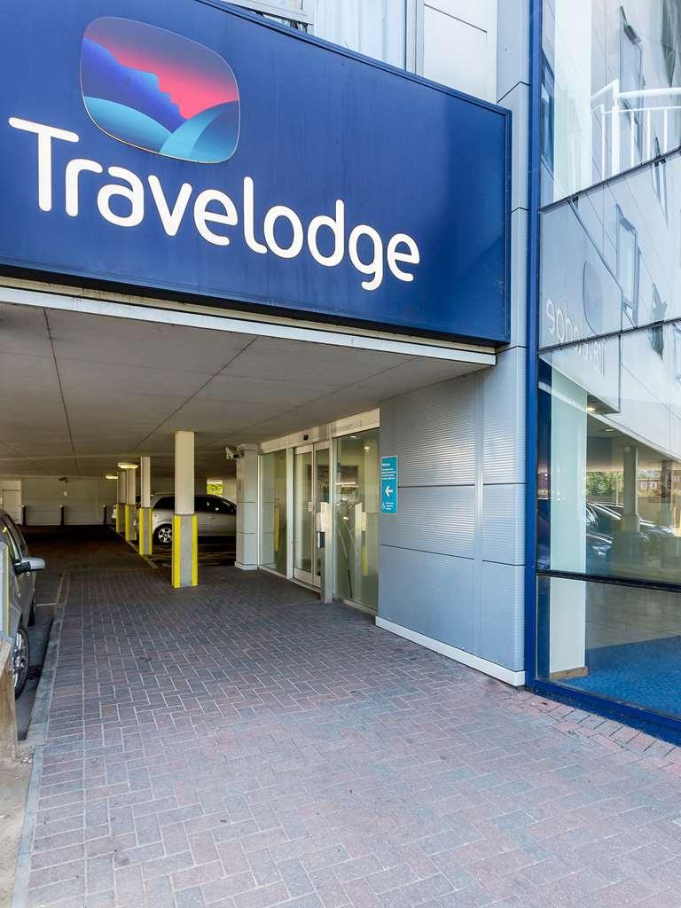 Travelodge Guildford Exterior foto