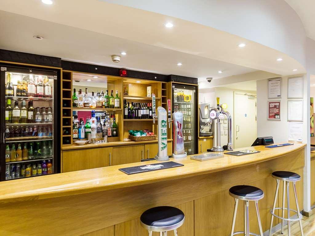 Travelodge Guildford Restaurant foto